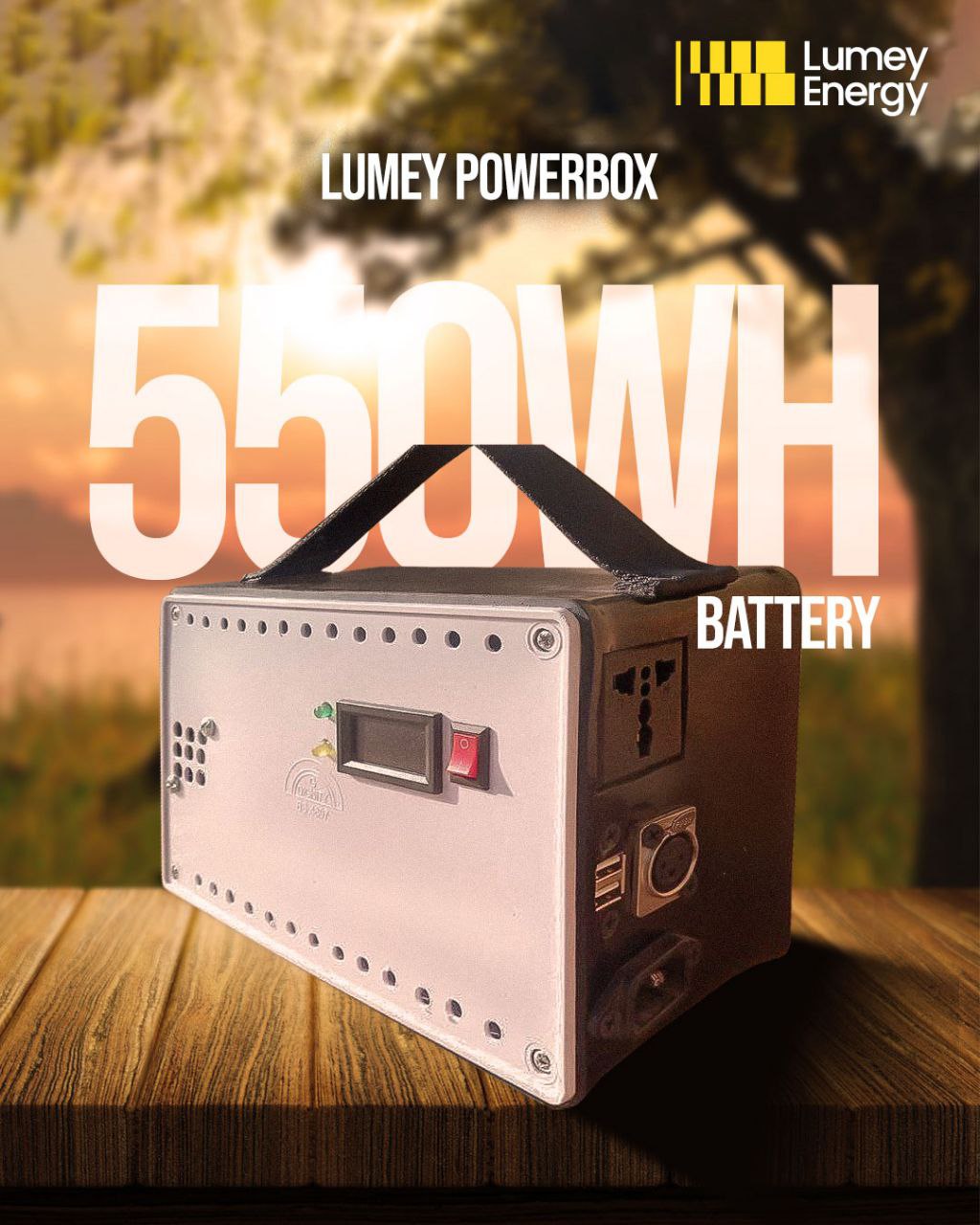 Lumey Powerbox 550
